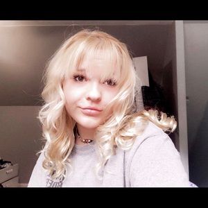 Meet your Posher, Lilly